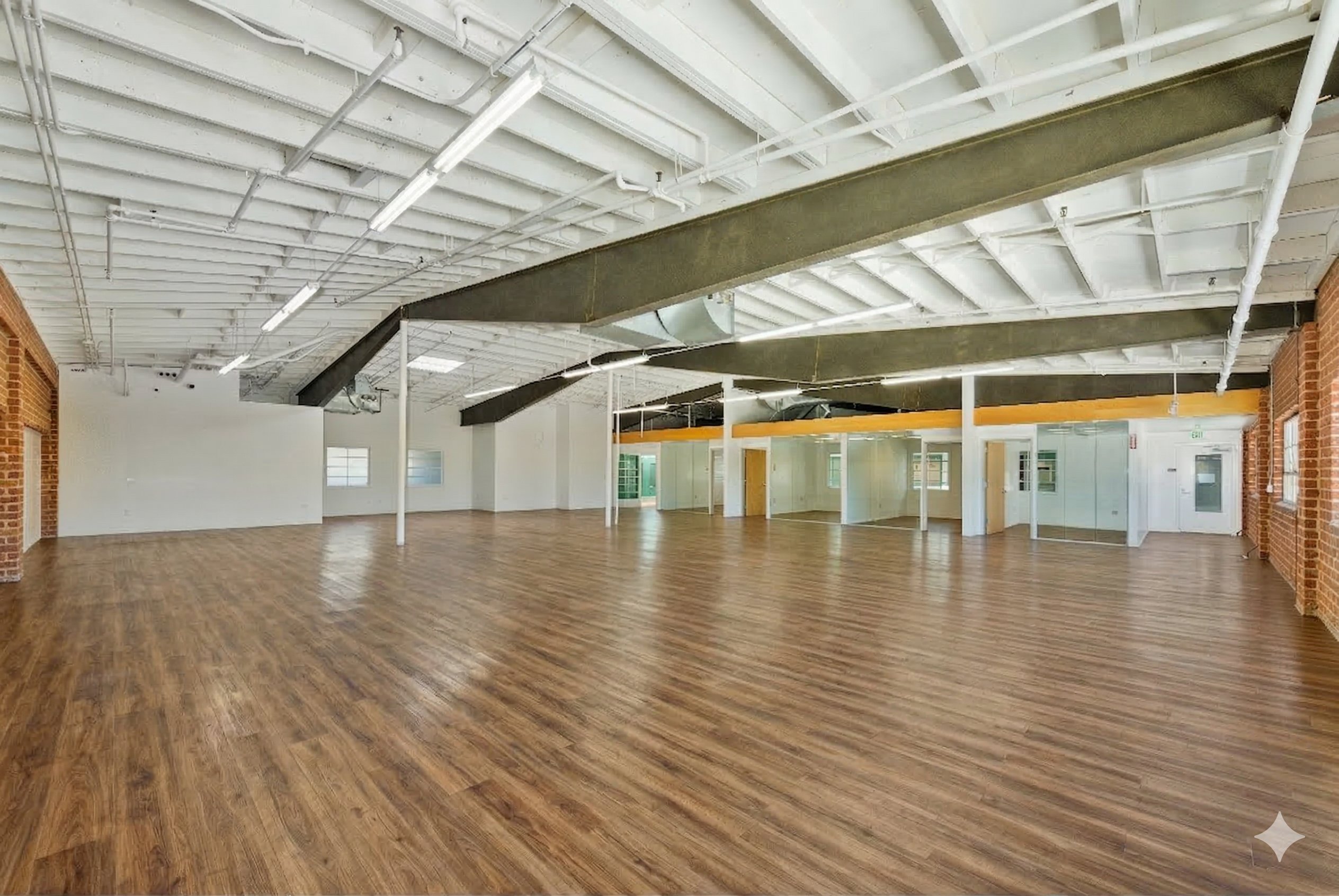 Angle 4 - Dark Vinyl