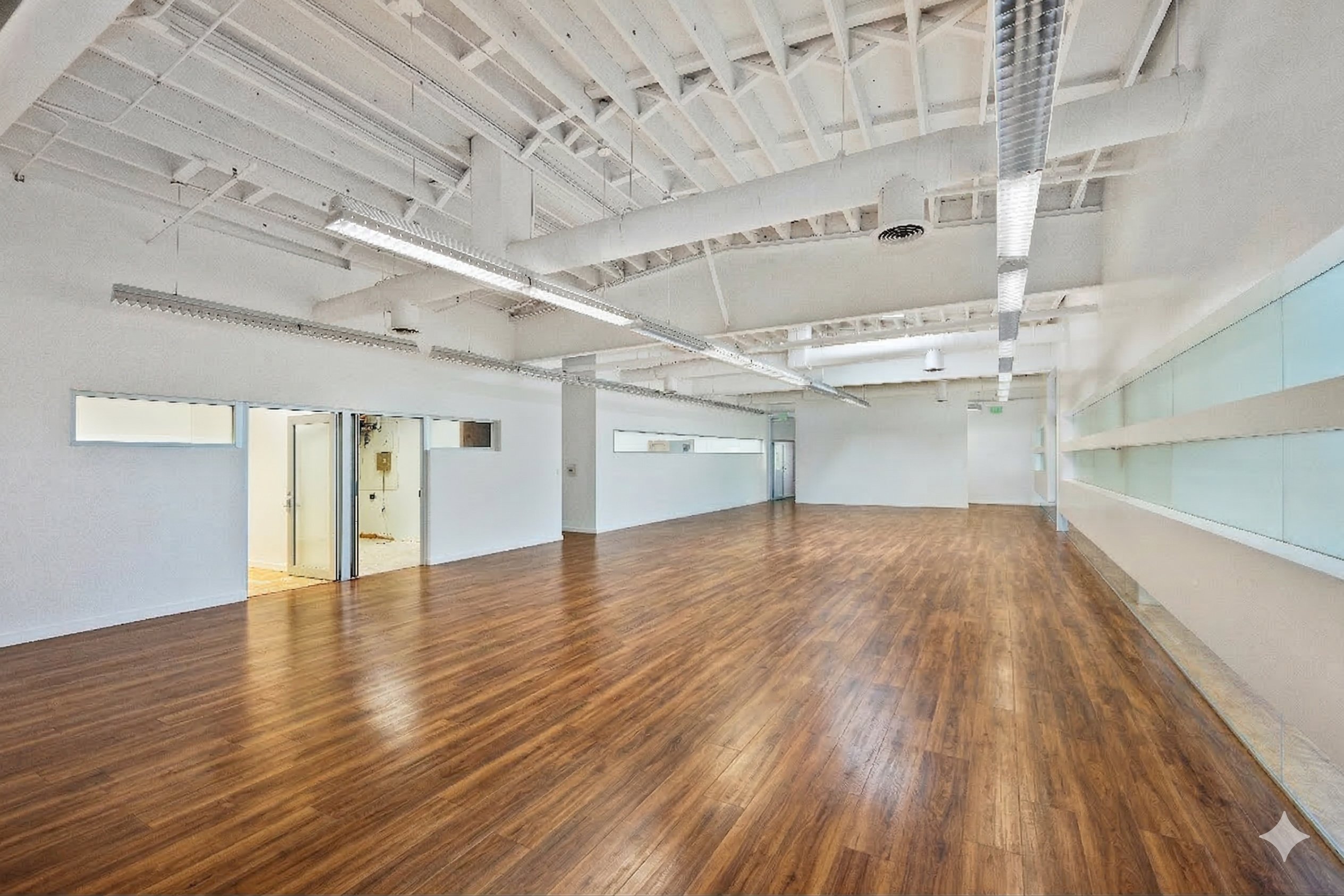 Angle 4 - Dark Vinyl