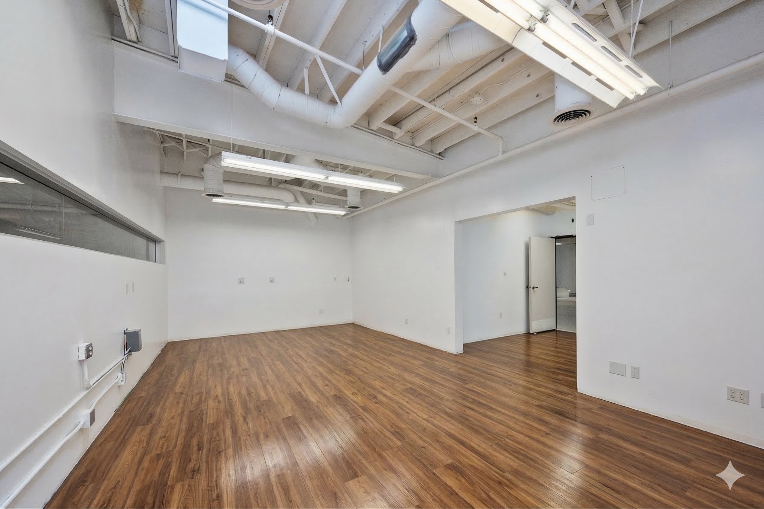 Angle 5 - Dark Vinyl